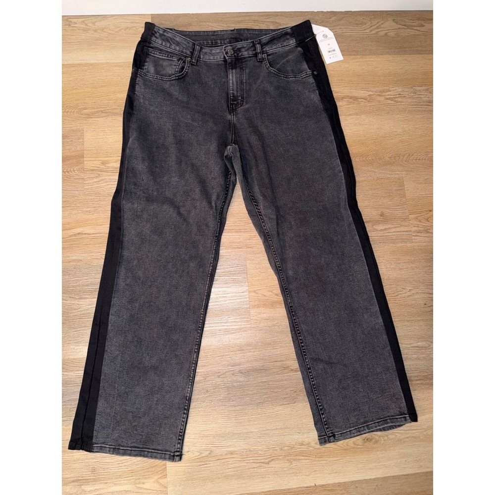 Women straight jeans size 16